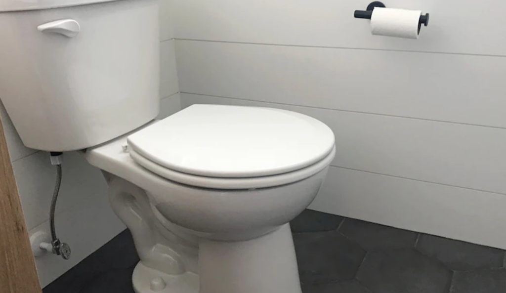 Troubleshooting a Weak Flushing Toilet: Solutions and Tips